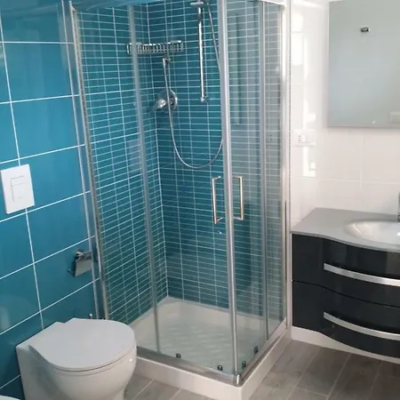 B&B Restaurant 레 카스텔라